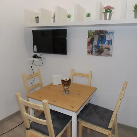 Calmo, Seguro E Confortavel No Centro De * Лісабон